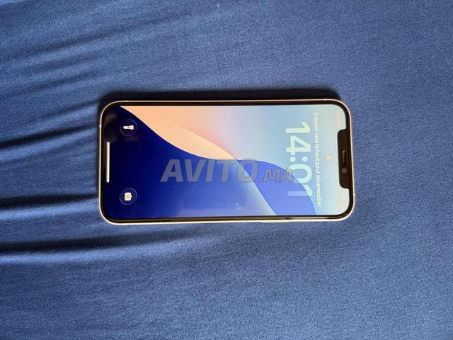 iPhone 12 128 Go à vendre - 2