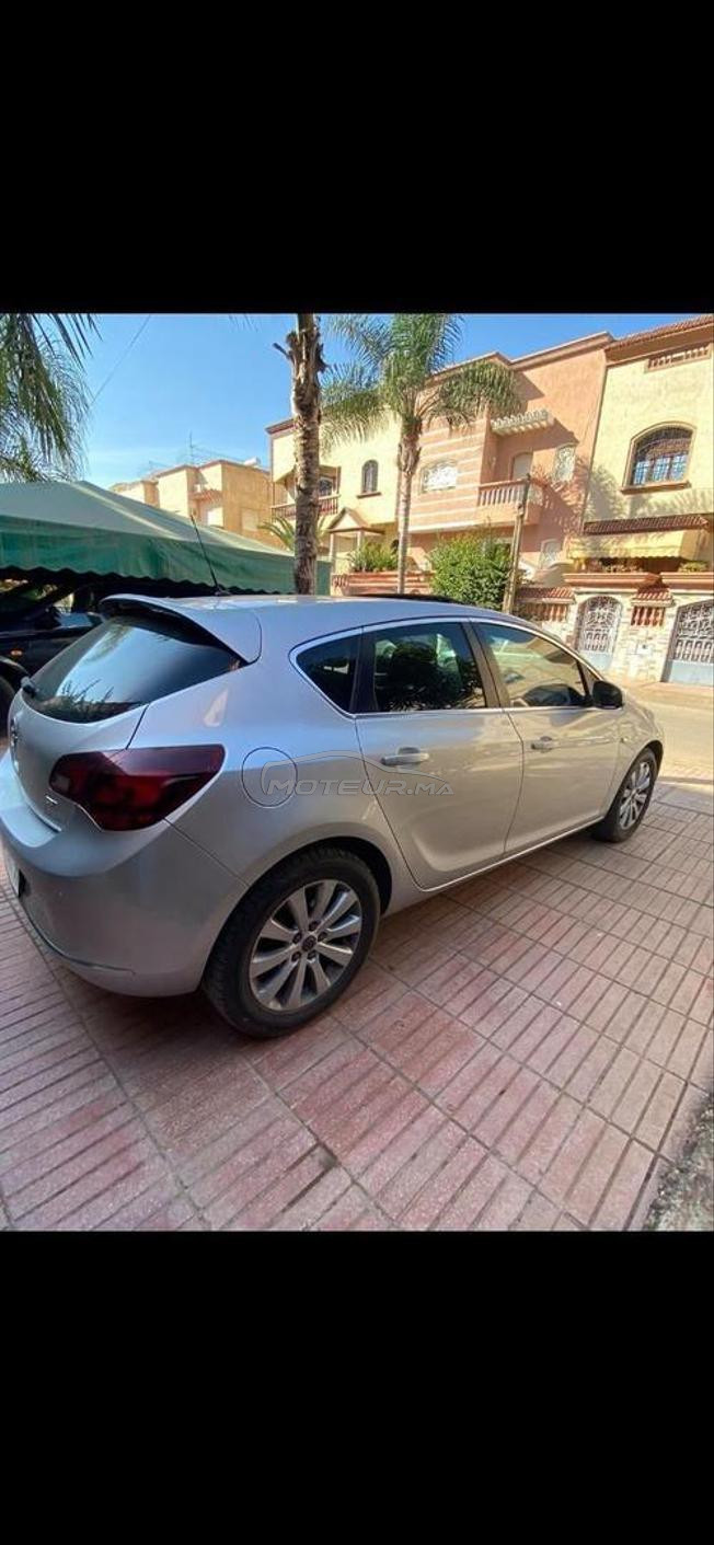 Opel Astra Diesel Manuelle 2016 à Casablanca