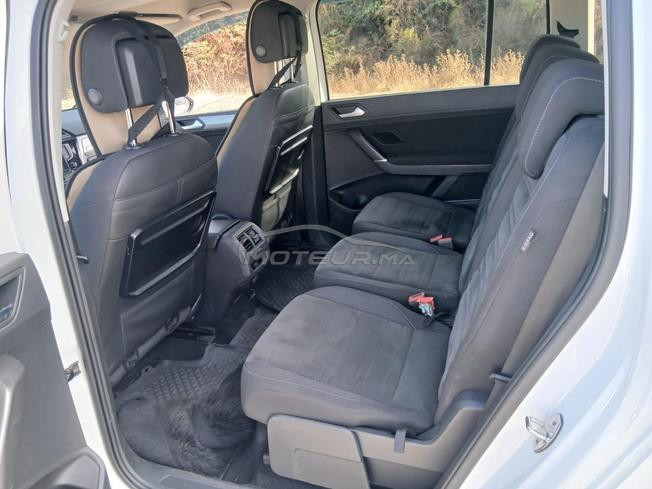 volkswagen touran 2016 D 2021