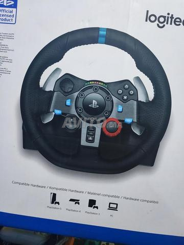 G29 avec levier de vitesse très bon état - 2