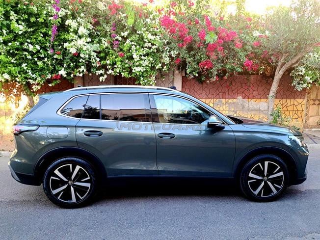 Volkswagen Tiguan 1ére main élegance Full Option