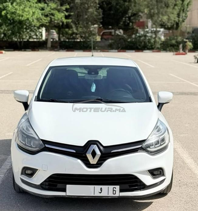 voiture clio 4