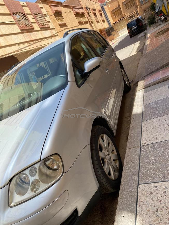 volkwagen touran 
