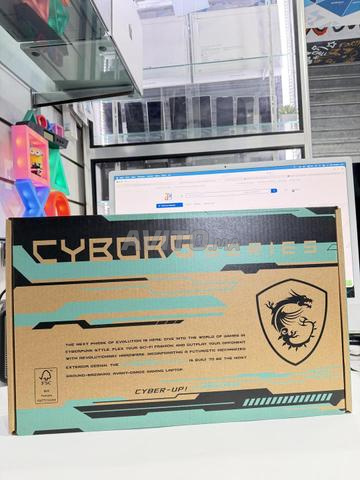 MSI Cyborg 17 B2RWFKG-048 Core 7 - RTX5060 - Neuf - 2