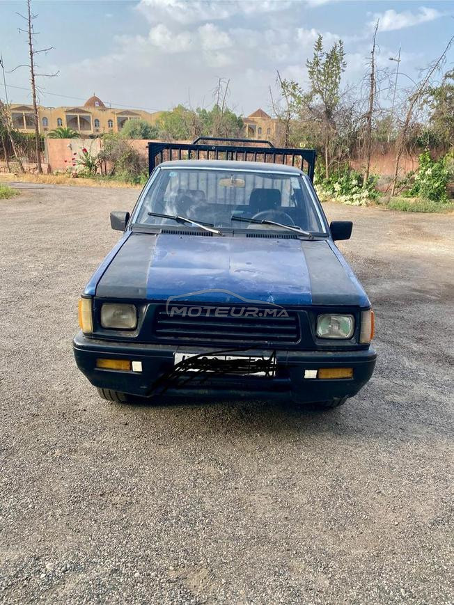 mitsubishi l200 model 1999