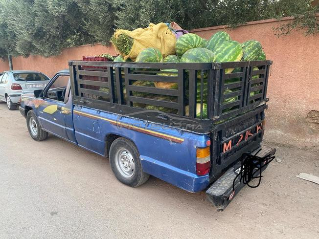 mitsubishi l200 model 1999