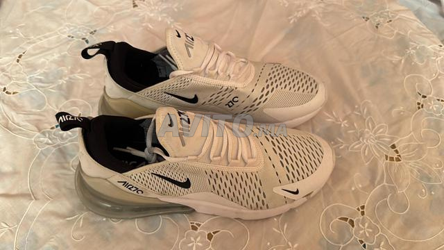 Nike Air Max 270
