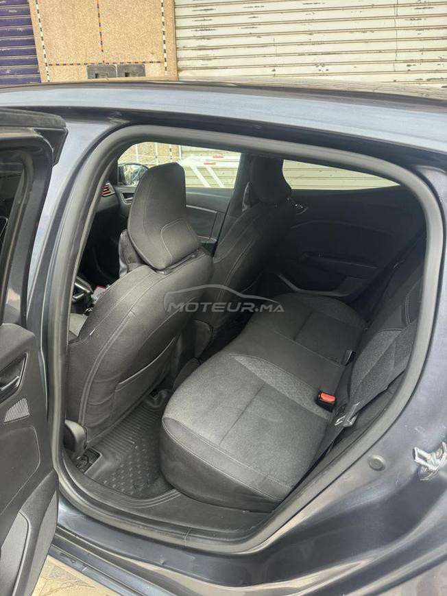clio 5 à vendre tout option 