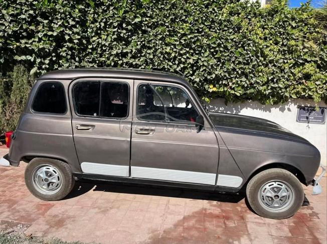 Renault R4 Essence Manuelle 1991 à Temara