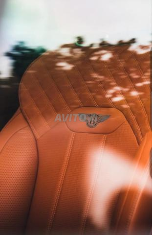Bentley Bentayga V6 - 2