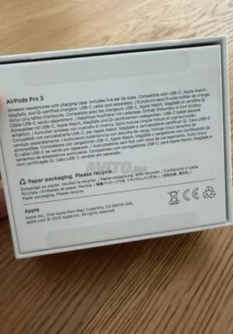 Apple AirPods Pro 3 – État Neuf ✨ - 2