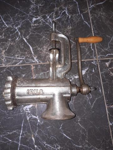 Hachoir à viande manuel et machine à gâteau