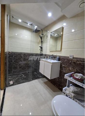 Appartement à louer quotidiennement en centre-ville pour familles uniquement - 2