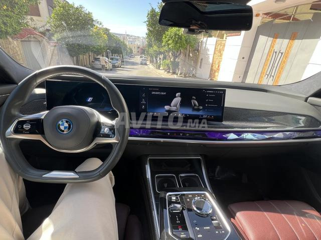 BMW i7 2023