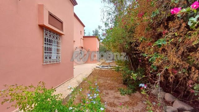 RAK-GU-1247 - Villa à vendre à Masmoudi - 2
