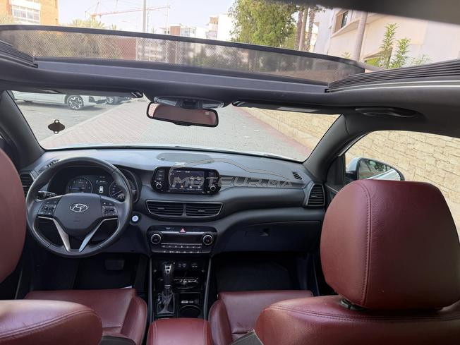HYUNDAI TUCSON FAIBLE KM FULL OPTIONS 