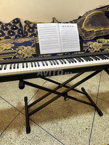 Casio Piano numérique 88 touches avec accessoires - 2