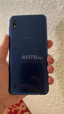Samsung A10 1ère main - 2