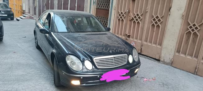 مرسيدس-بنز 220 ديزل أوتوماتيك 2003 في طنجة