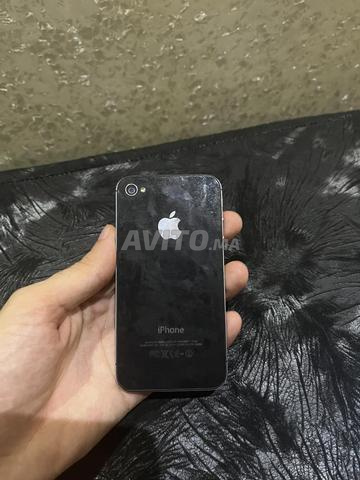 iPhone 4s 16Go Noir Prix 100Dh - 2