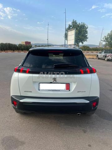 Peugeot 2008 diesel 2021 - 2