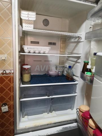 ثلاجة بحالة جيدة – 2000 درهم - 2