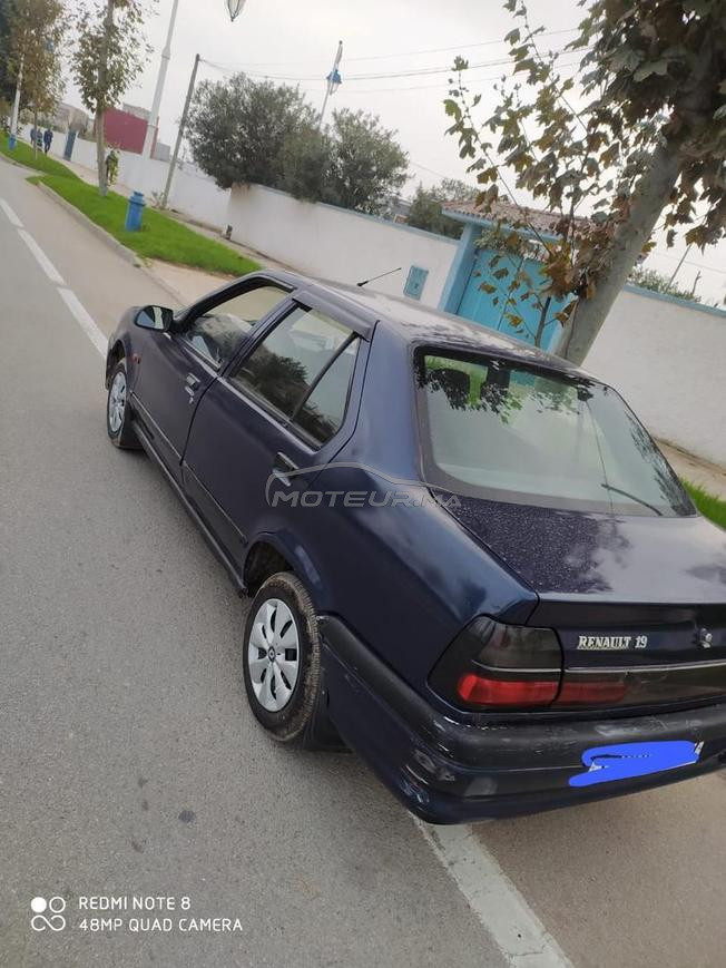Renault R19 Essence Manuelle 1997 à Outat El Haj