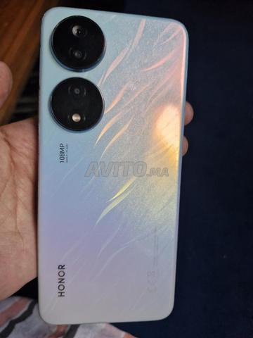 هونر x7b 256G 6Ram بحالة جيدة جداً..........