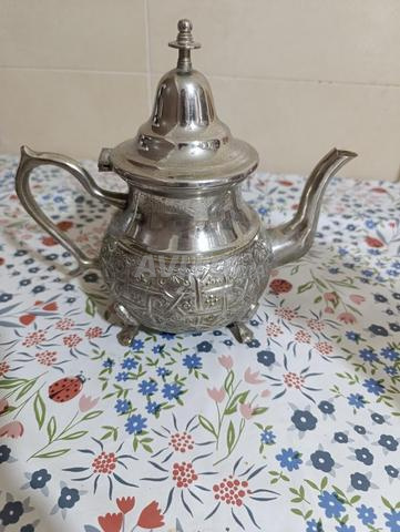 براد في حالة جيدة