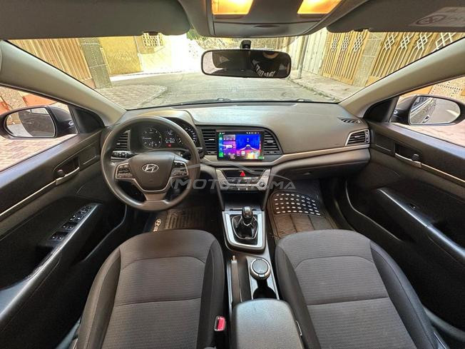 Hyundai elantra 