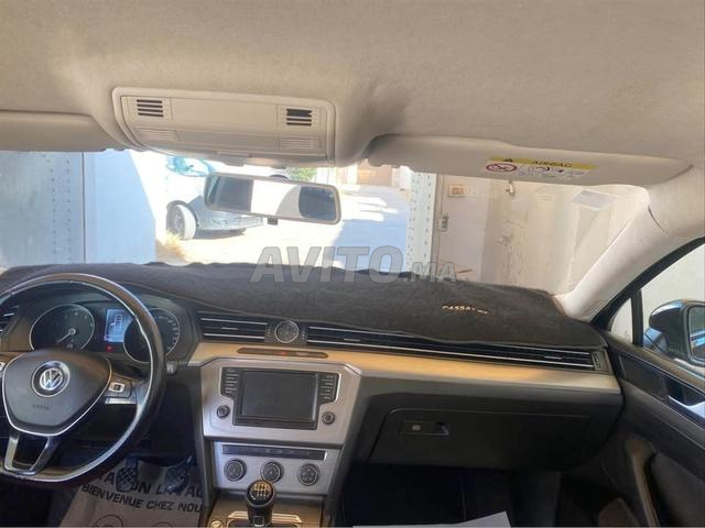 Volkswagen Passat Essence Manuelle 2016 - 2