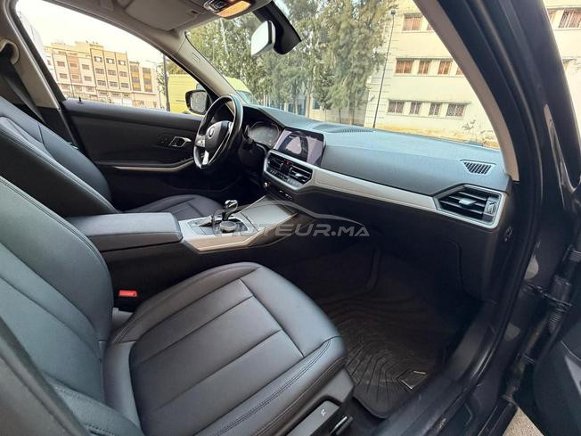Bmw serie 3 model 2021 kilometrage 87000km..