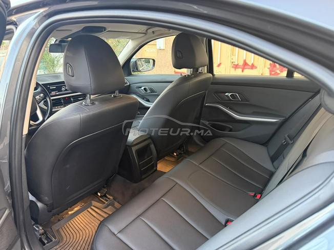 Bmw serie 3 model 2021 kilometrage 87000km..