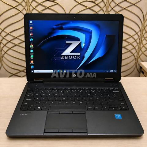 hp i7 zbook رسوميات مزدوجة رام 8 قرص SSD