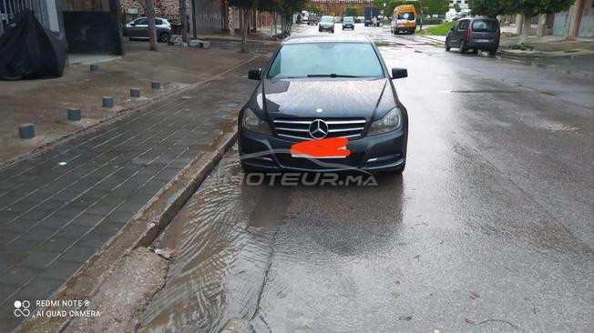Mercedes Benz 220 c model 2014