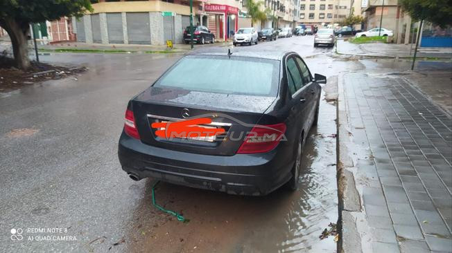 Mercedes Benz 220 c model 2014