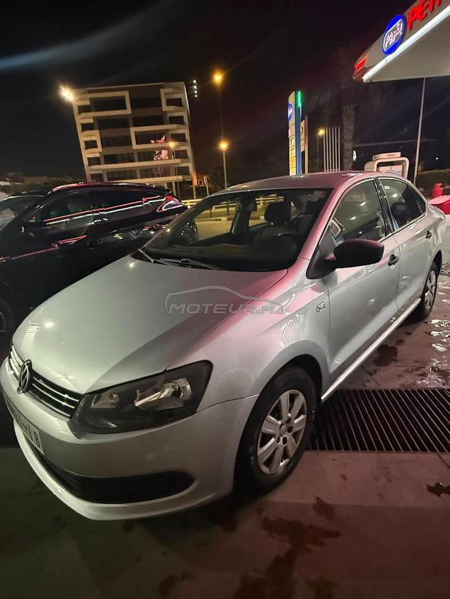 Polo sedan première main 