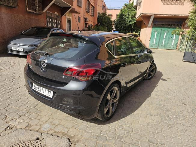Opel Astra J 2L 2012