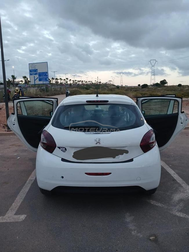 Peugeot 208 Diesel Manuelle 2016 à Casablanca