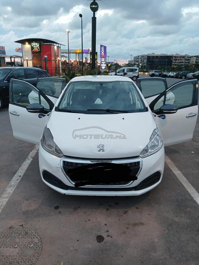 Peugeot 208 Diesel Manuelle 2016 à Casablanca