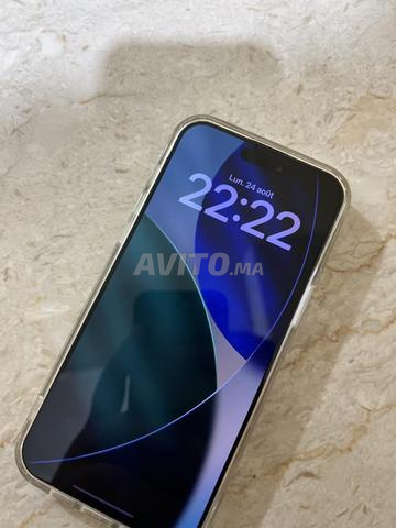iPhone 15 Pro Max 256Go 83% état batterie - 2