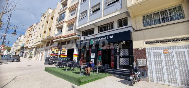 Café à louer - 2