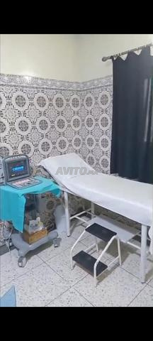 عيادة للطب للبيع