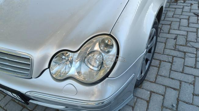 Mercedes-Benz 220 Diesel Automatique 2005 à Tanger