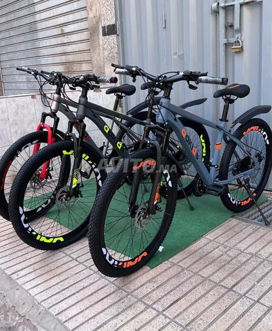 Vélo VTT type excellent