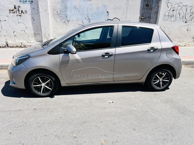 TOYOTA YARIS 2015