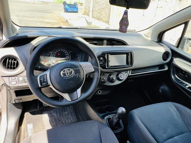 TOYOTA YARIS 2015