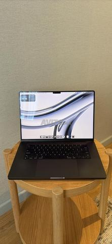 MacBook Pro 16 M4 Pro 24Go 512Go très bon état