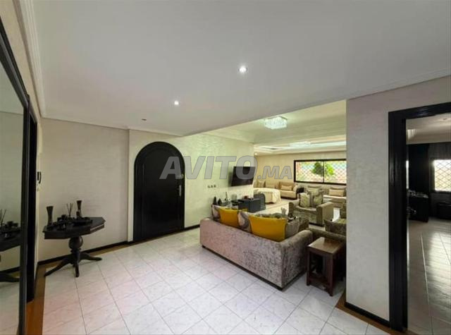 Bel appartement aux qu des hôpitaux - 2