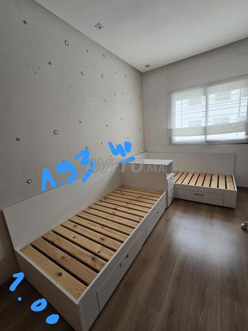 2 lits avec 3 grands tiroirs plus meuble - 2